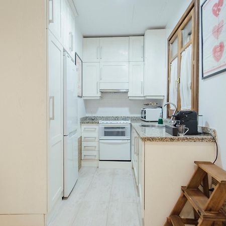 Апартаменты Beautiful And Cozy- 1Bd 1Bth- Arenal Center Севилья Экстерьер фото